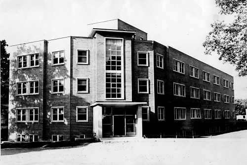 exterior of the New south wing building